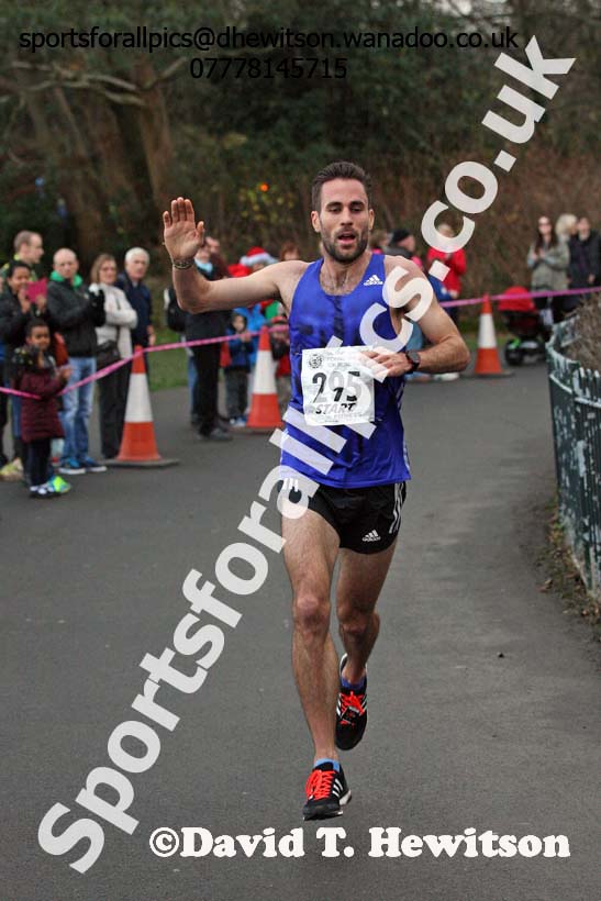 Saltwell 10k Road Race, Gateshead. Photo: David T. Hewitson/Sports for All Pics